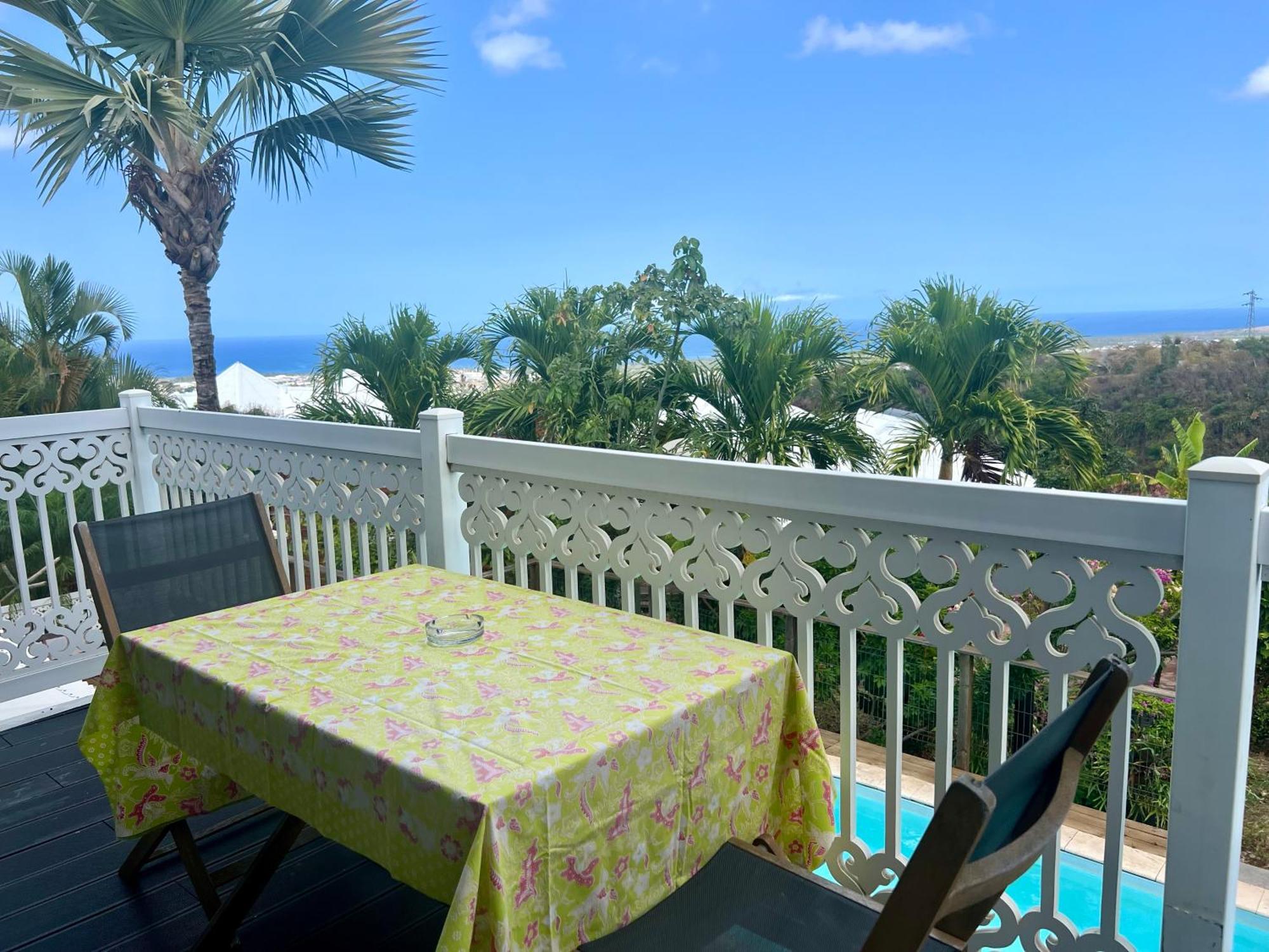 Bed and Breakfast Ravine Bleue Etage Riviere Saint-Louis Exterior foto